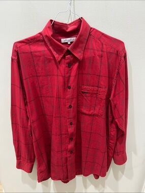 Alex Cannon Men’s Red & Black Plaid Button-Down Long Sleeve Shirt.